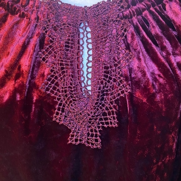 Melissa Paige Burgundy Velour Velvet Blouse sz Small - Picture 2 of 8